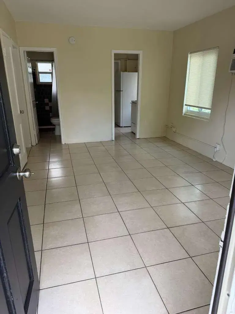 1304 NW 4TH Street, Fort Lauderdale FL 33311