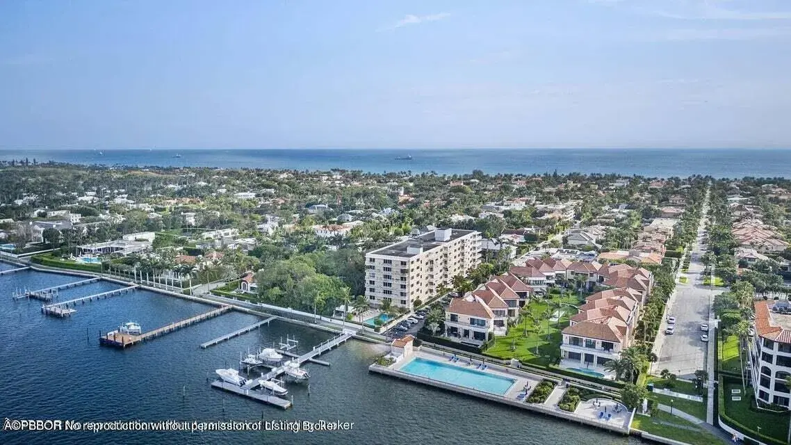 250 Bradley Place # 502, Palm Beach FL 33480