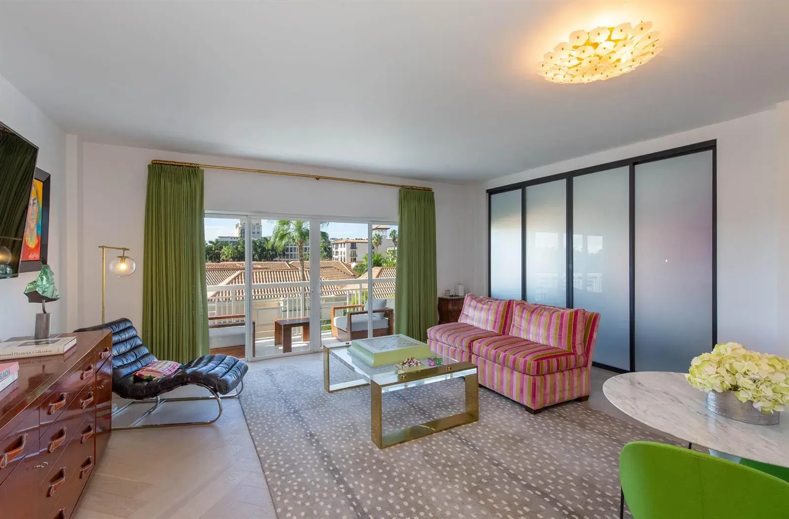 250 Bradley Place # 502, Palm Beach FL 33480