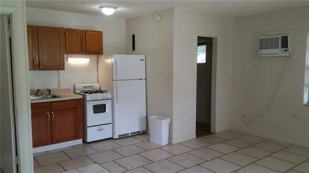 6335 FILLMORE Street # 3, Hollywood FL 33024