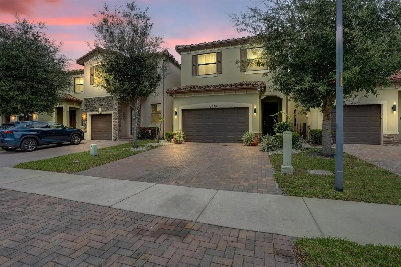3 bedroom 2 bath Residential for sale at 4619 NW 59TH Street, Tamarac FL 33319