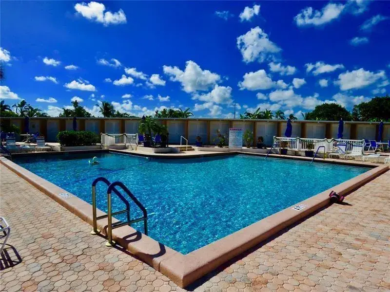 2 bedroom 1 bath Residential for sale at 2151 NE 68TH # 201, Fort Lauderdale FL 33308