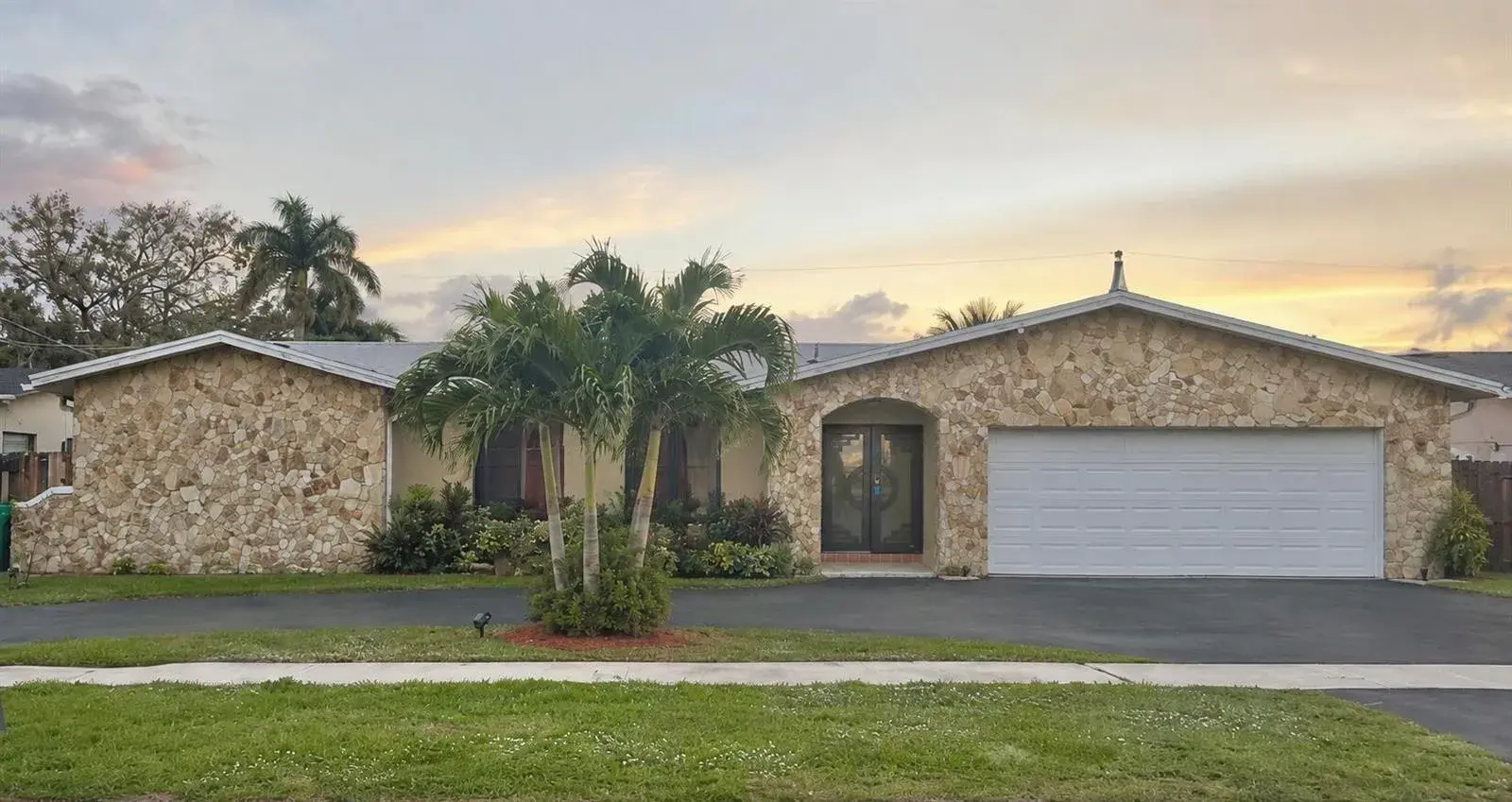 5 bedroom 2 bath Residential for sale at 11440 NW 29TH Street, Sunrise FL 33323