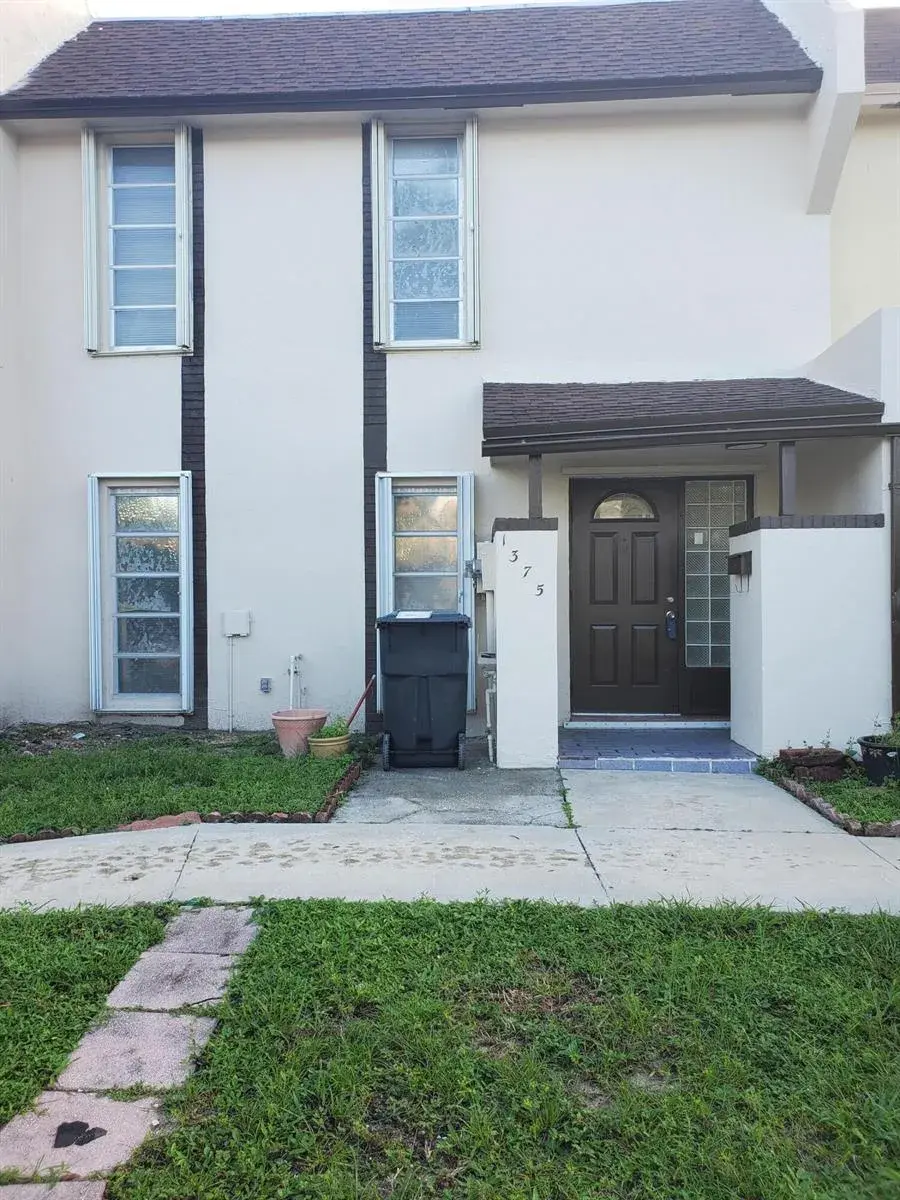 4 bedroom 2 bath Residential for sale at 1375 SEAVIEW, North Lauderdale FL 33068