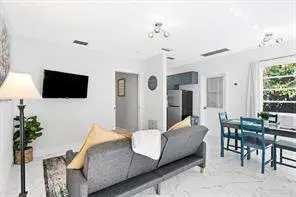 811 SW 26th Court # B, Fort Lauderdale FL 33315