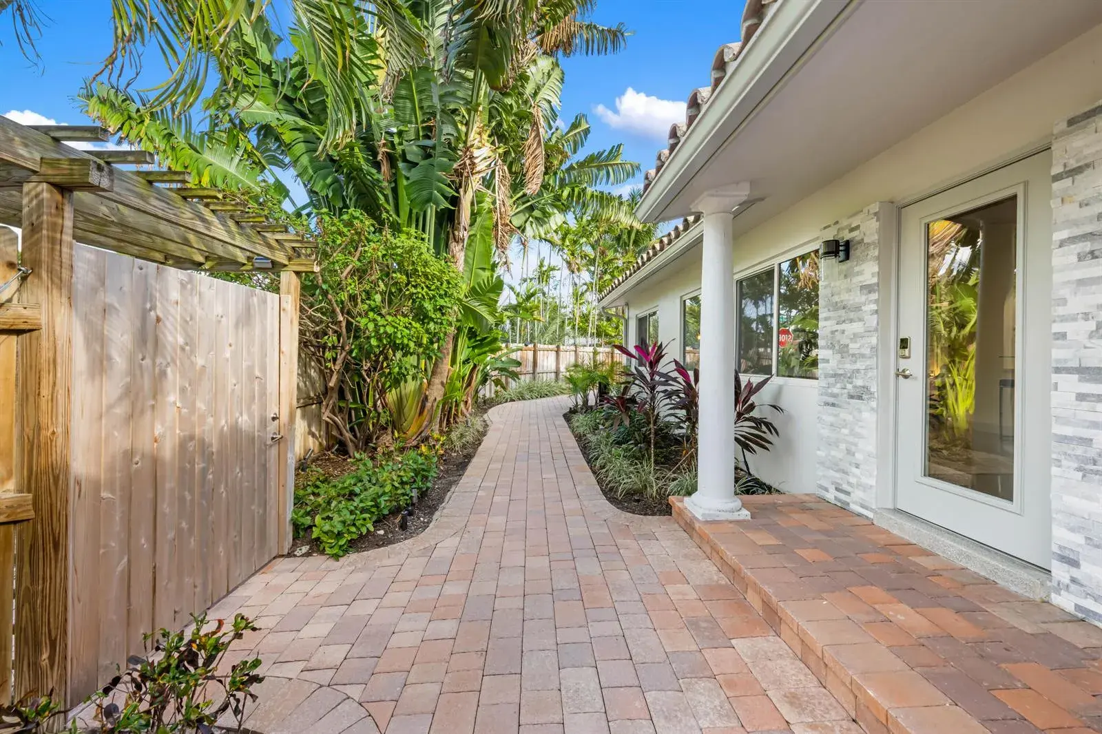3 bedroom 2 bath Residential Lease for rent at 1764 NE 16TH Street, Fort Lauderdale FL 33304