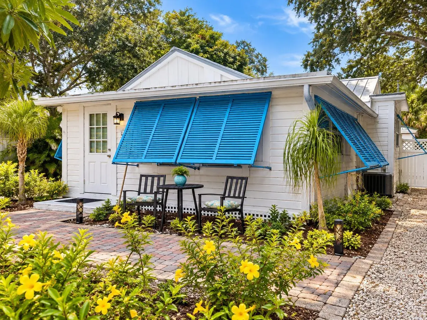 2 bedroom 2 bath Residential for sale at 616 SW CLEVELAND Avenue, Stuart FL 34994