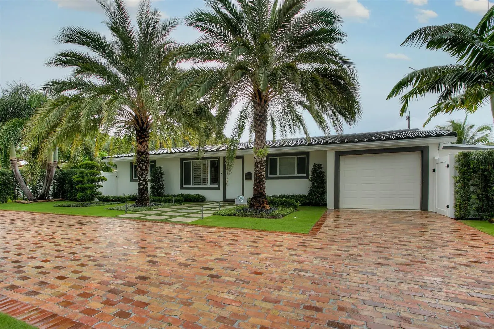 4 bedroom 3 bath Residential for sale at 931 NE 23RD Terrace, Pompano Beach FL 33062