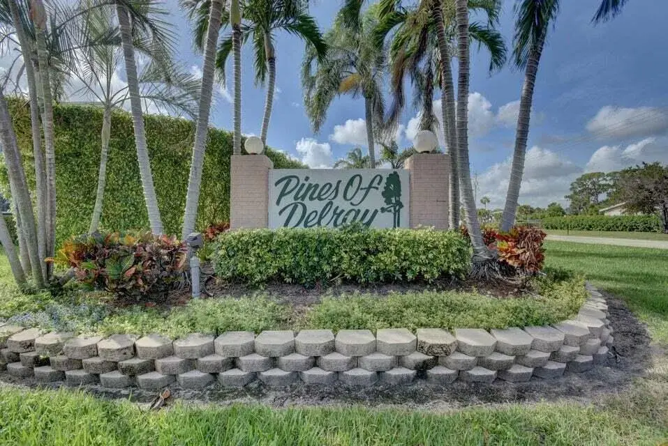 2 bedroom 2 bath Residential for sale at 1160 Mahogany Way # 103, Delray Beach FL 33445