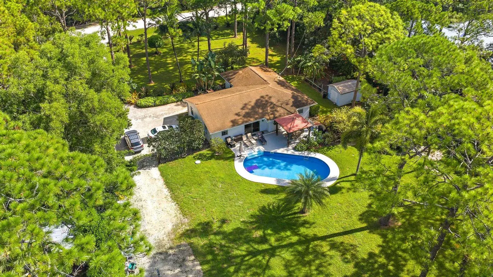 3 bedroom 2 bath Residential for sale at 12078 165TH Road N, FL 33478