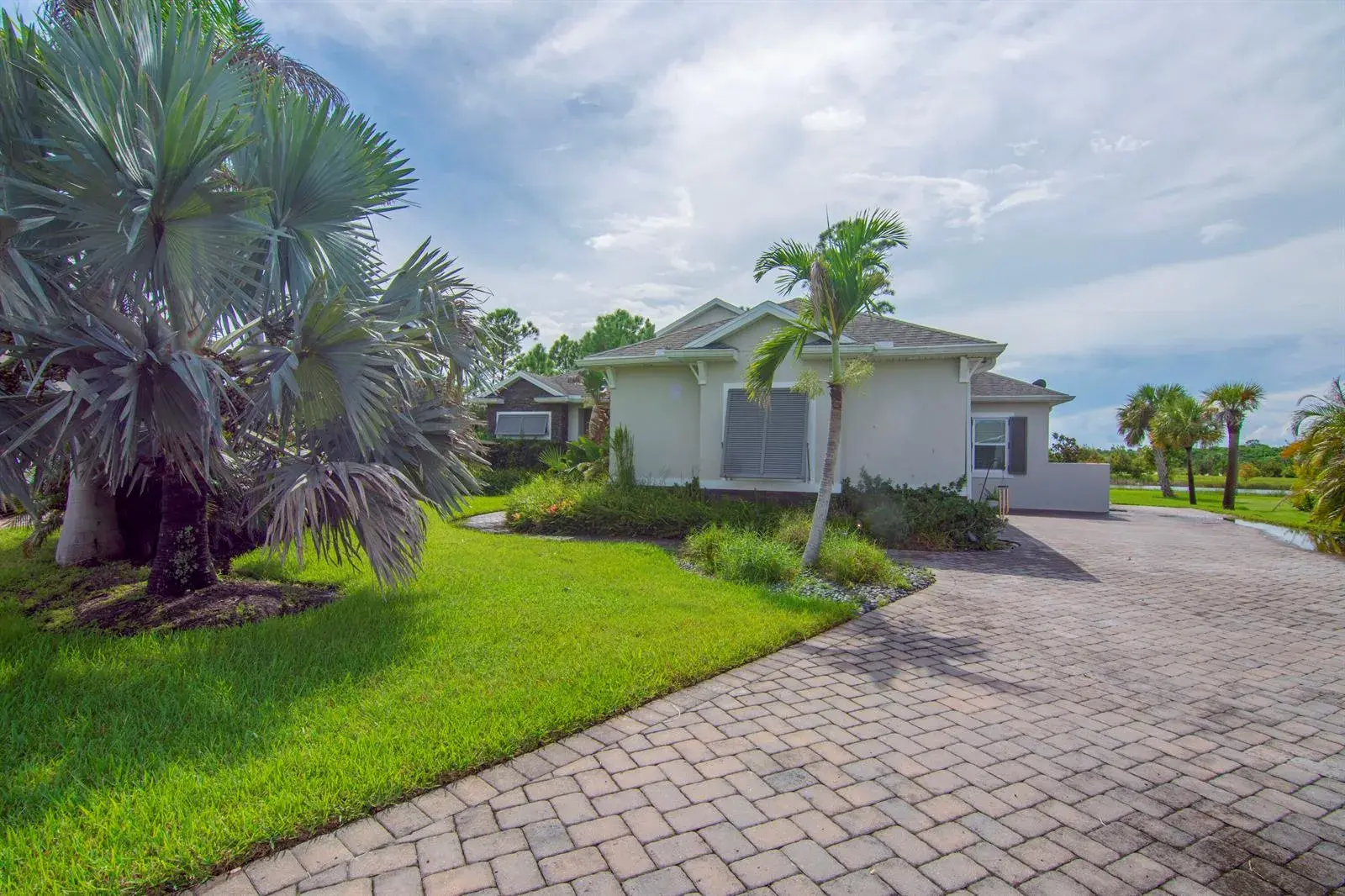 5963 SEQUOIA Circle, Vero Beach FL 32967