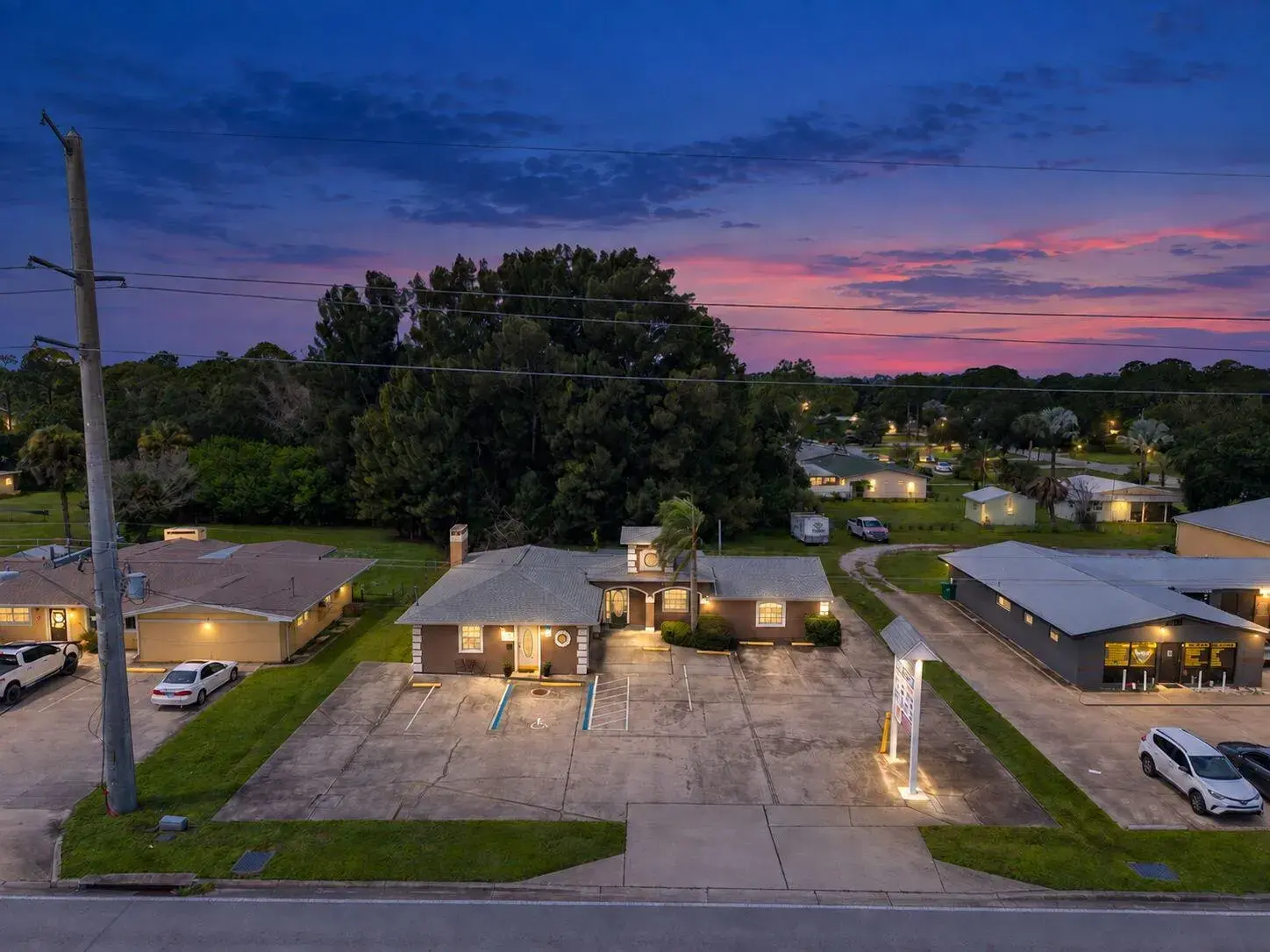 Commercial Sale for sale at 1542 S WICKHAM Road # B, Melbourne FL 32904