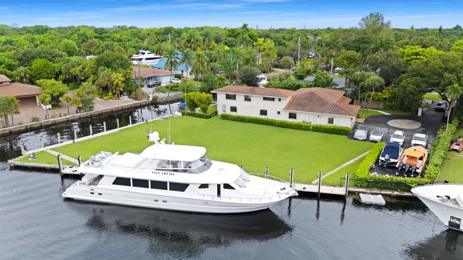 4 bedroom 3 bath Residential Lease for rent at 2461 SW 27TH Terrace, Fort Lauderdale FL 33312