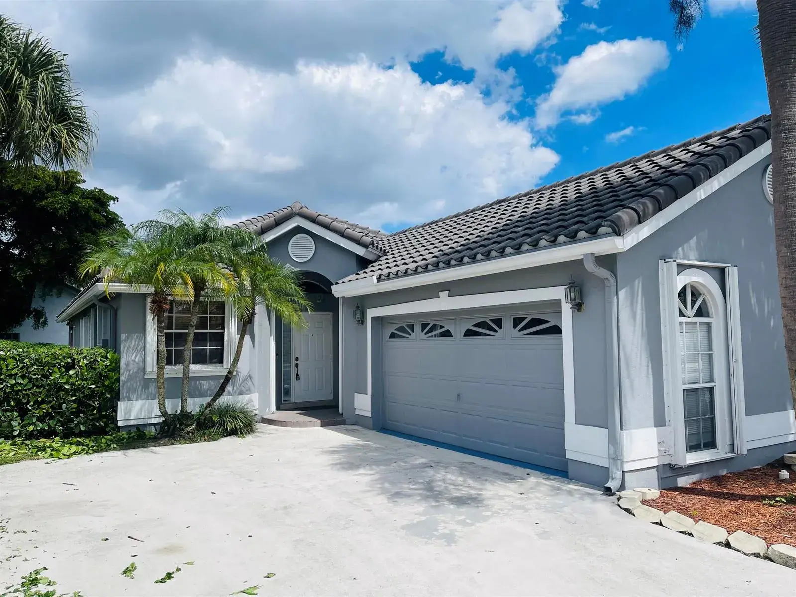 3 bedroom 2 bath Residential for sale at 6162 BAY ISLES Drive, Boynton Beach FL 33437
