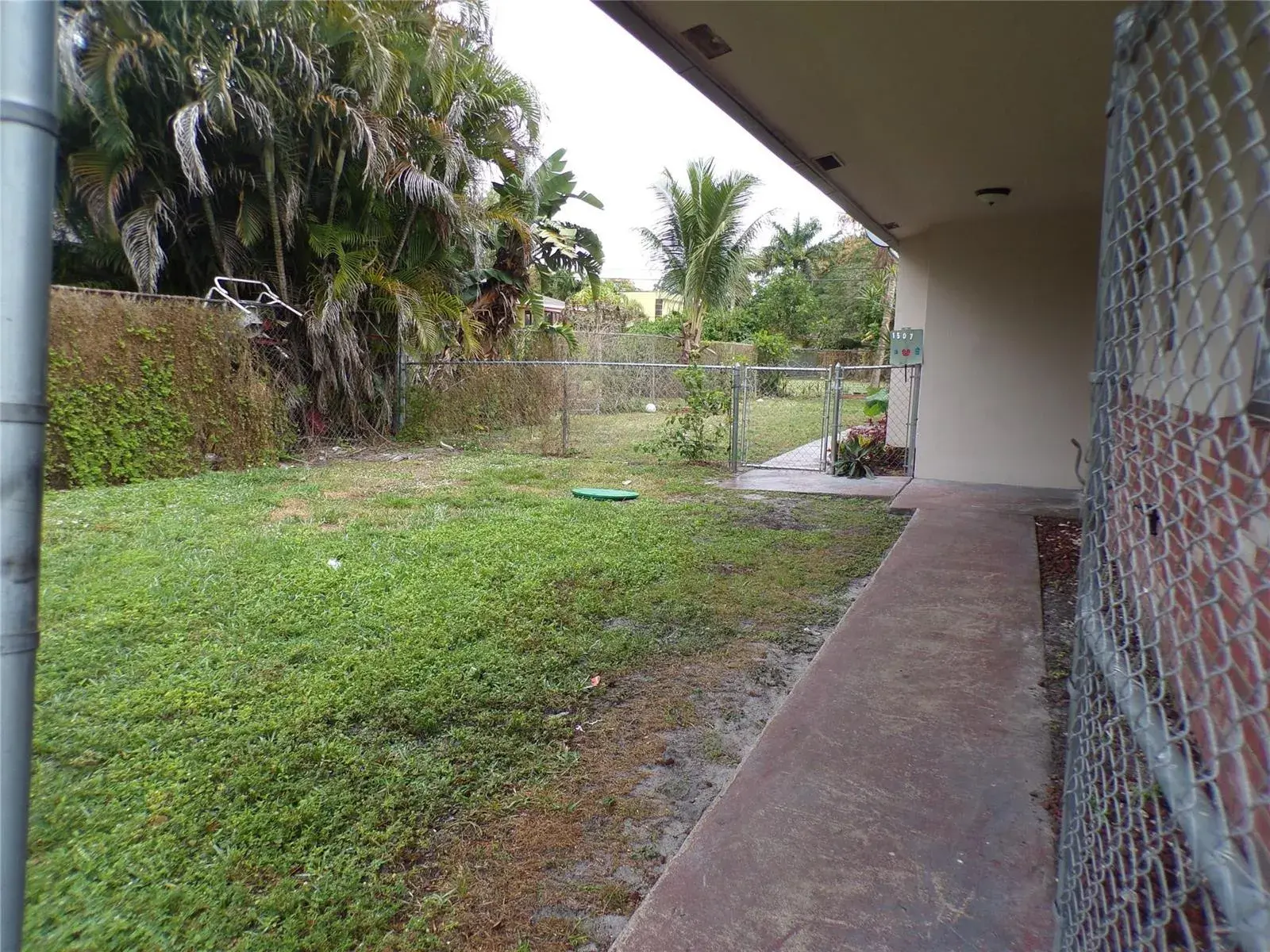 1505 N 57th Terrace, Hollywood FL 33021