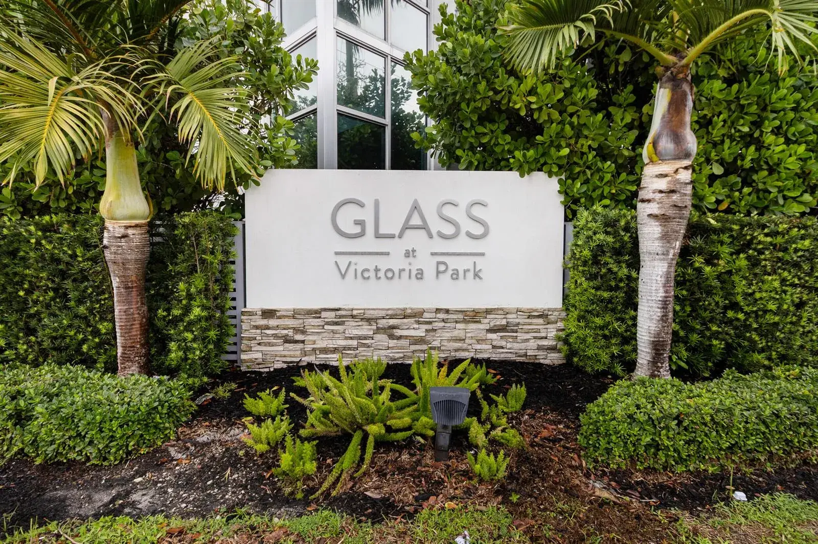 3 bedroom 3 bath Residential for sale at 606 NE 8TH Avenue, Fort Lauderdale FL 33304