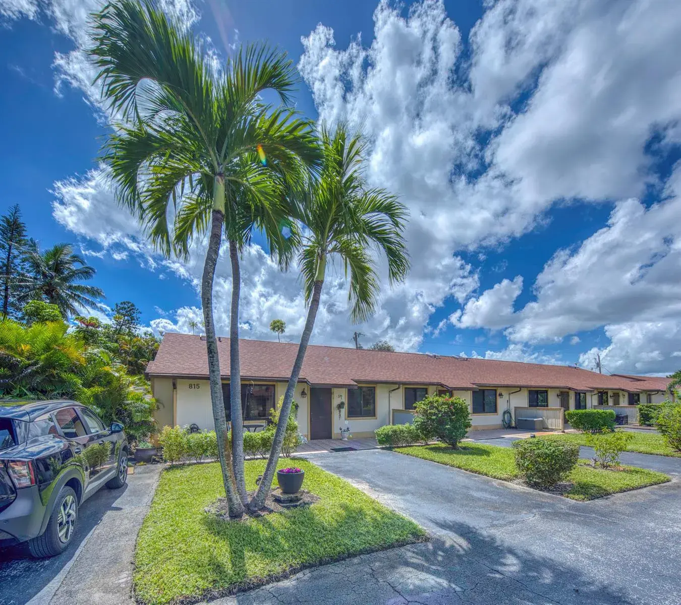 2 bedroom 1 bath Residential for sale at 815 ANDREW REDDING Road # 201, Lantana FL 33462