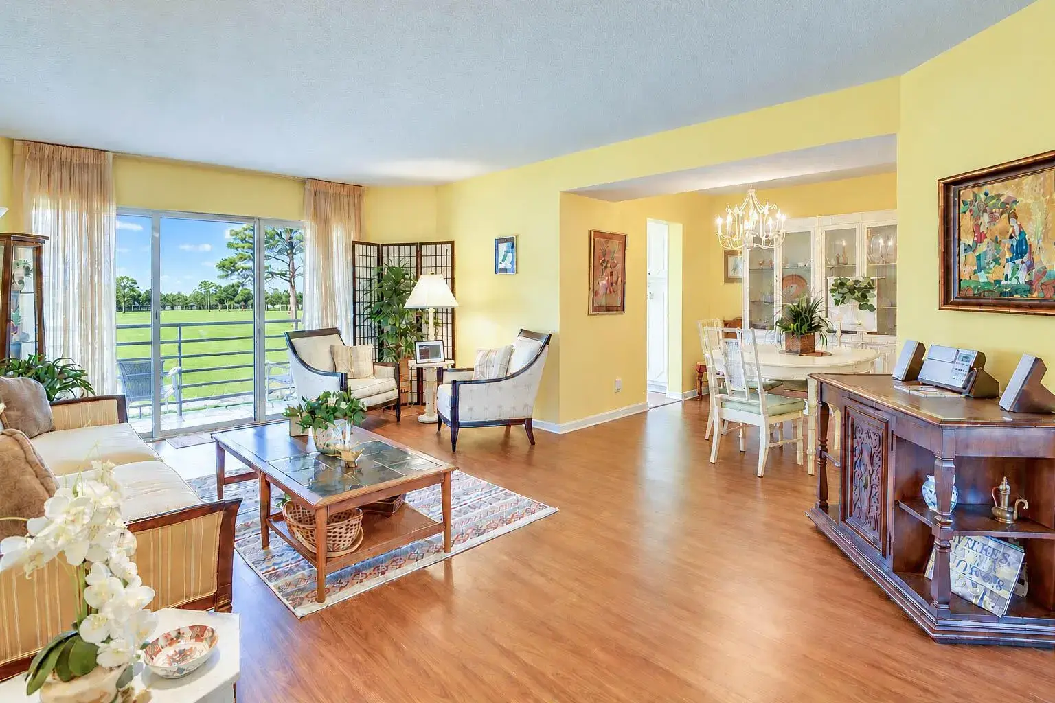 2 bedroom 2 bath Residential for sale at 3755 VIA POINCIANA # 402, Lake Worth FL 33467