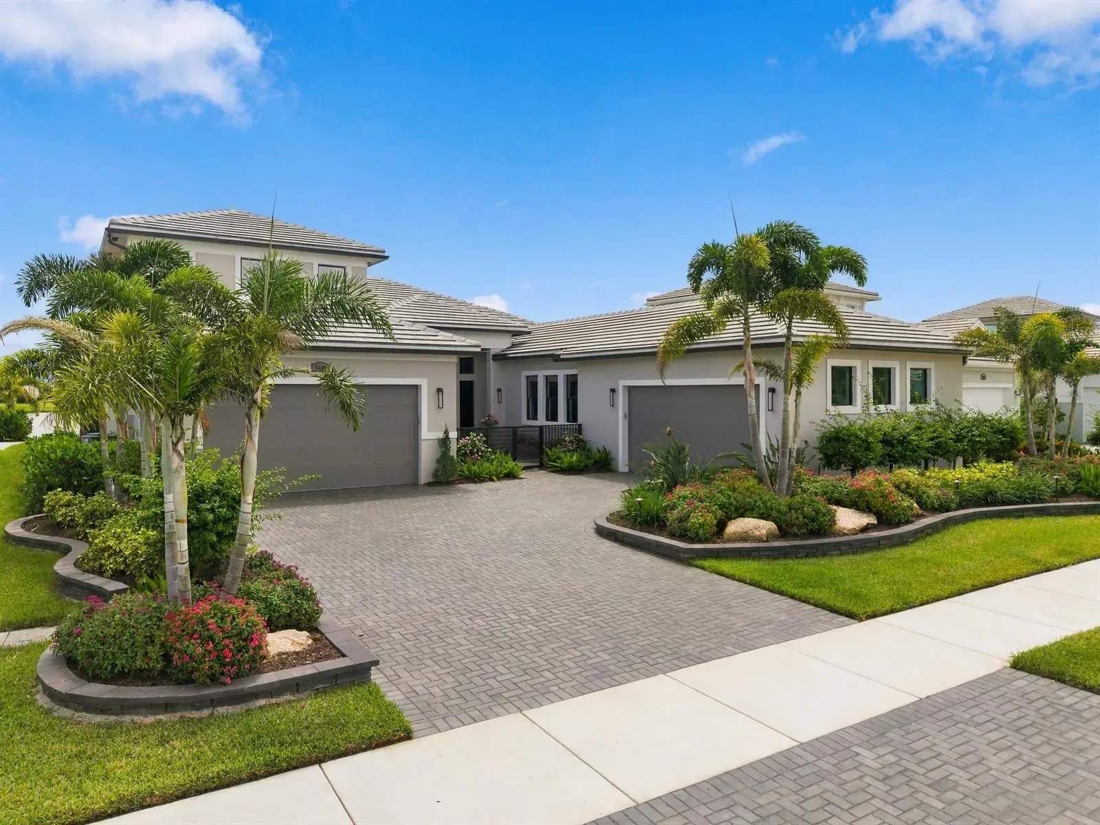 4 bedroom 4 bath Residential for sale at 8549 SW Felicita Way, Port St. Lucie FL 34987
