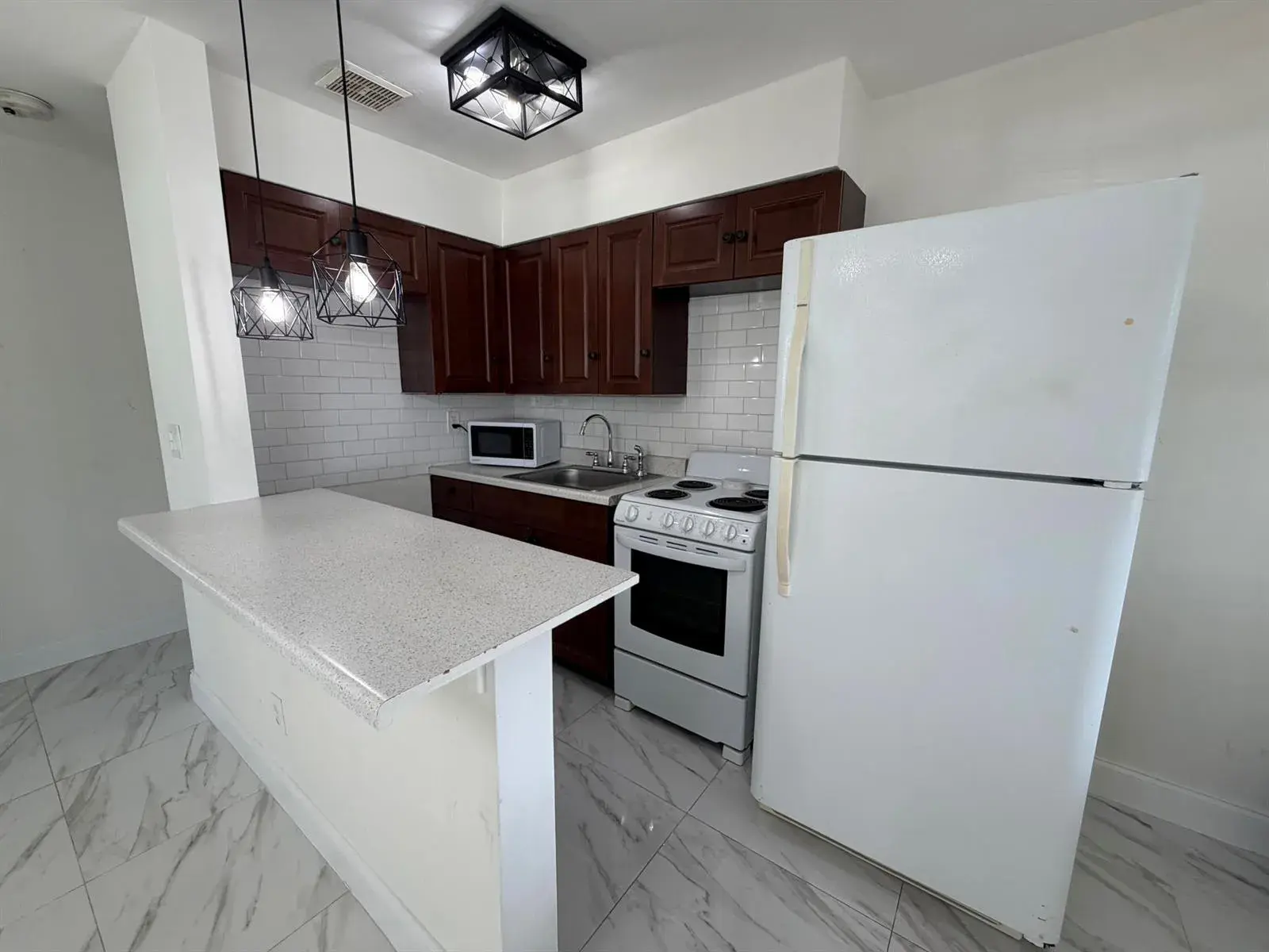 421 NE 11TH Street # 1, Fort Lauderdale FL 33304
