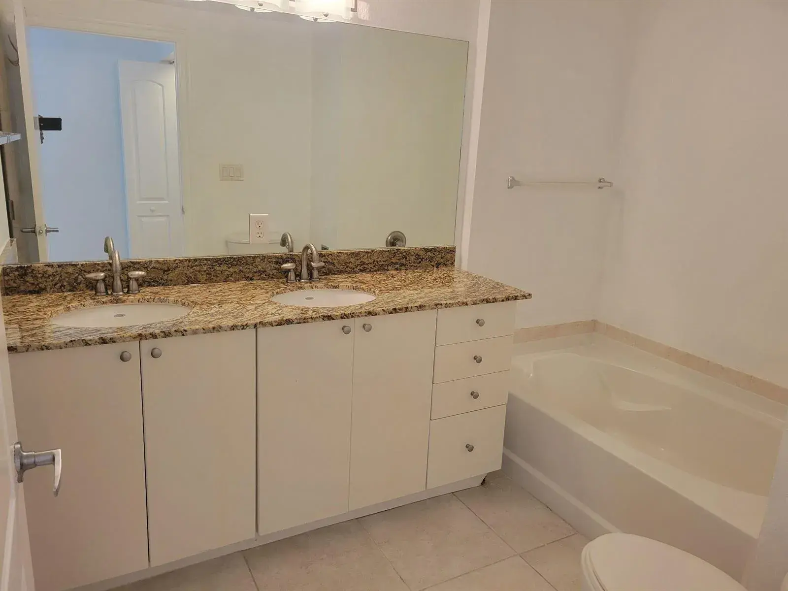 1 bedroom 2 bath Residential Lease for rent at 1830 RADIUS Drive # 210, Hollywood FL 33020