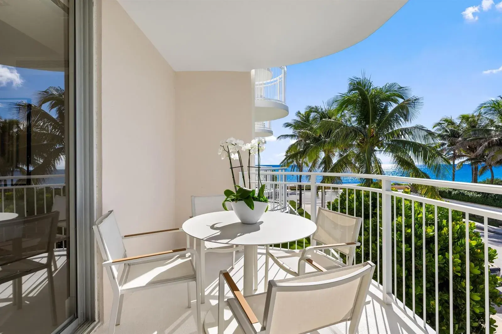 2 bedroom 2 bath Residential for sale at 100 Worth Avenue # 317, Palm Beach FL 33480