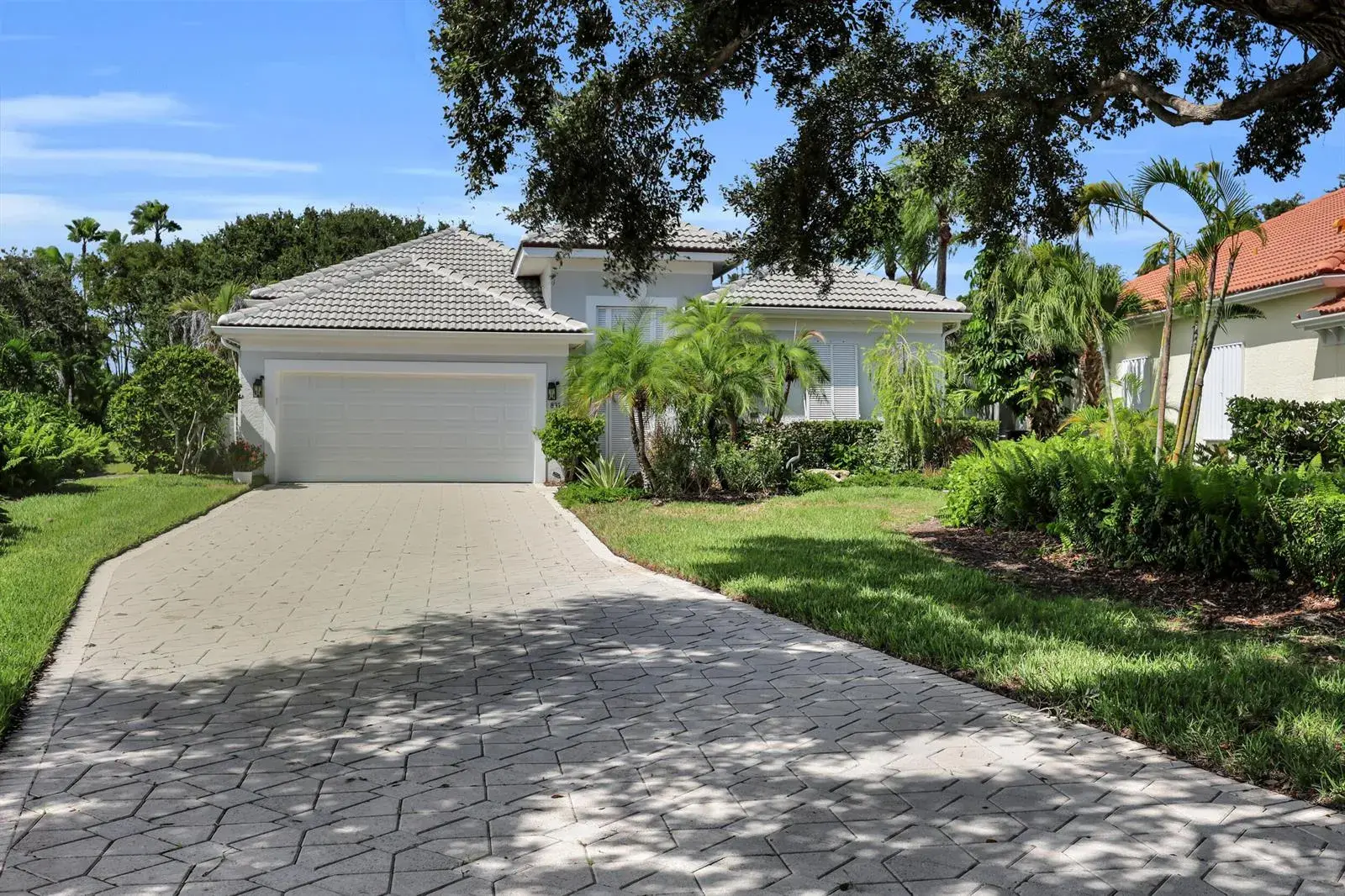 3 bedroom 3 bath Residential for sale at 831 ISLAND CLUB Square, Vero Beach FL 32963