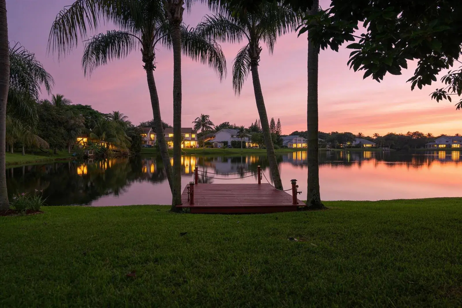 3 bedroom 2 bath Residential for sale at 4051 SW 82ND Terrace, Davie FL 33328