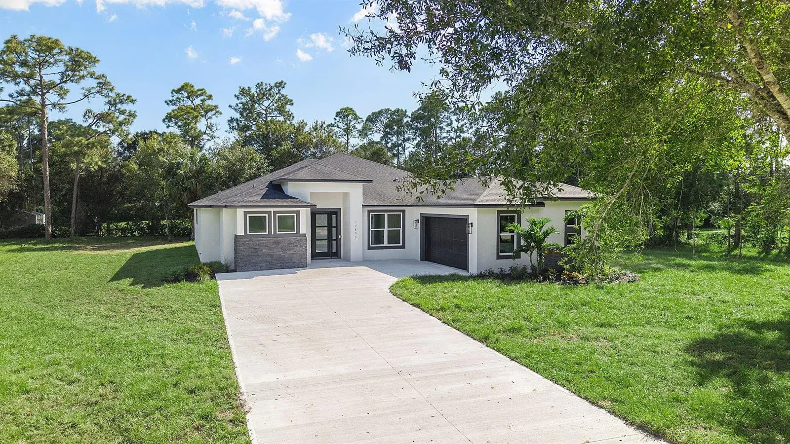 5 bedroom 3 bath Residential for sale at 17850 Tangerine Boulevard, FL 33470