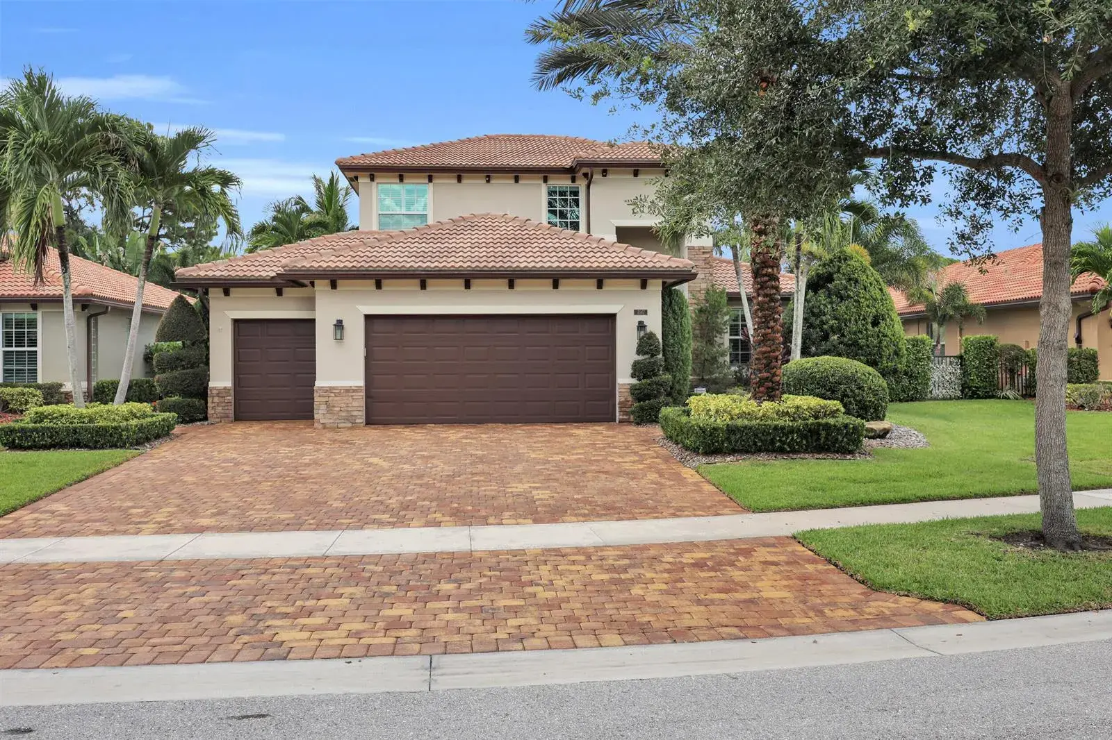 4 bedroom 3 bath Residential for sale at 7147 LIMESTONE CAY Road, FL 33458
