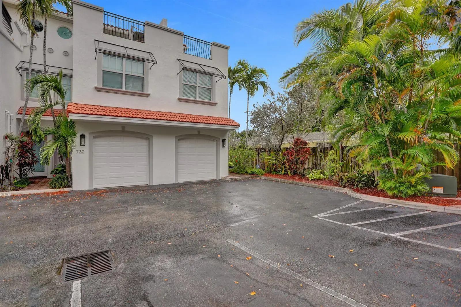 728 NE 7th Avenue, Fort Lauderdale FL 33304