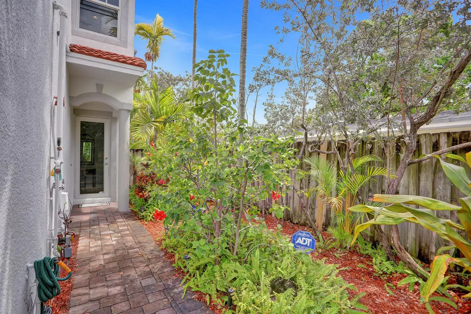 728 NE 7th Avenue, Fort Lauderdale FL 33304