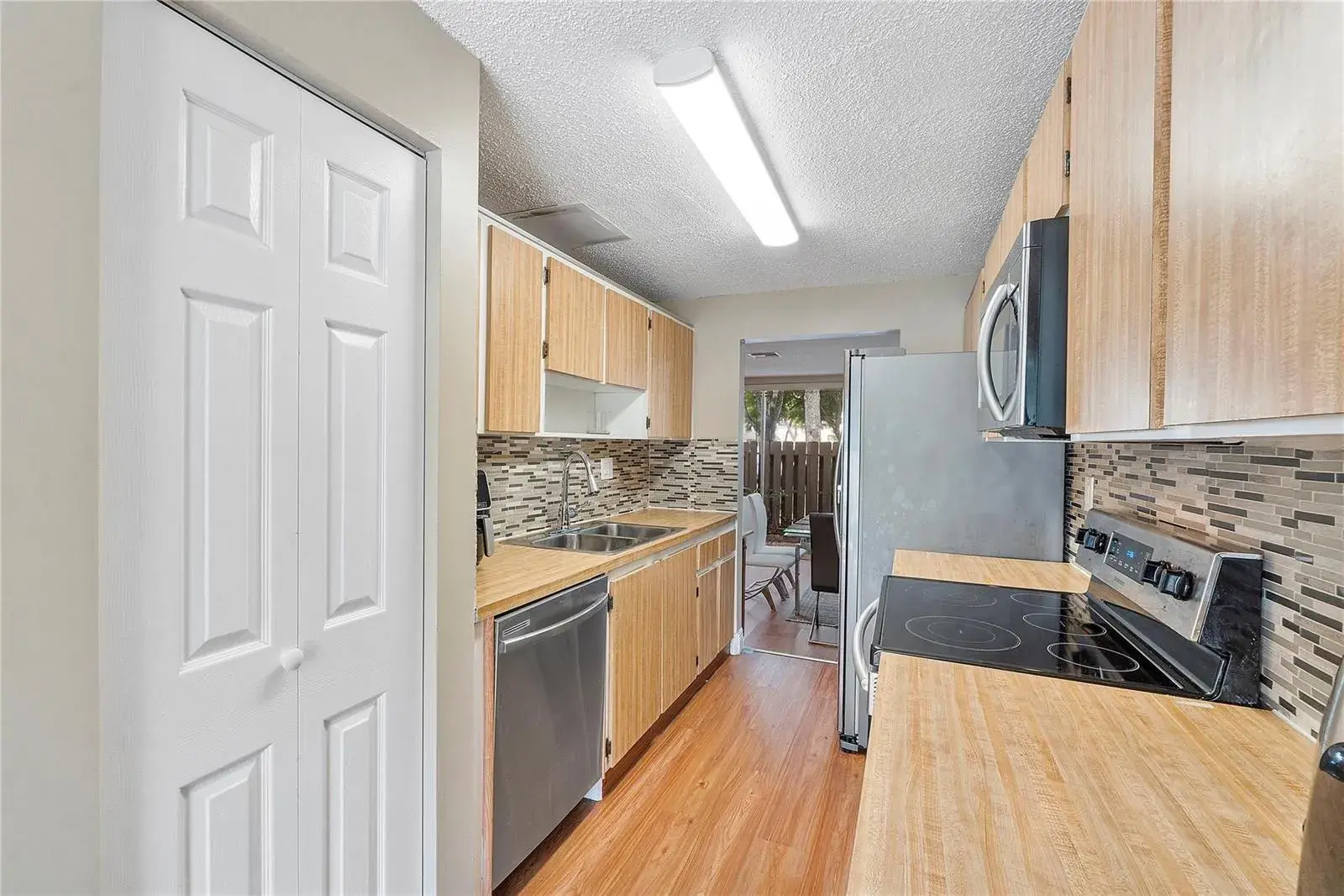 845 NW 80th Terrace # 6, Plantation FL 33324