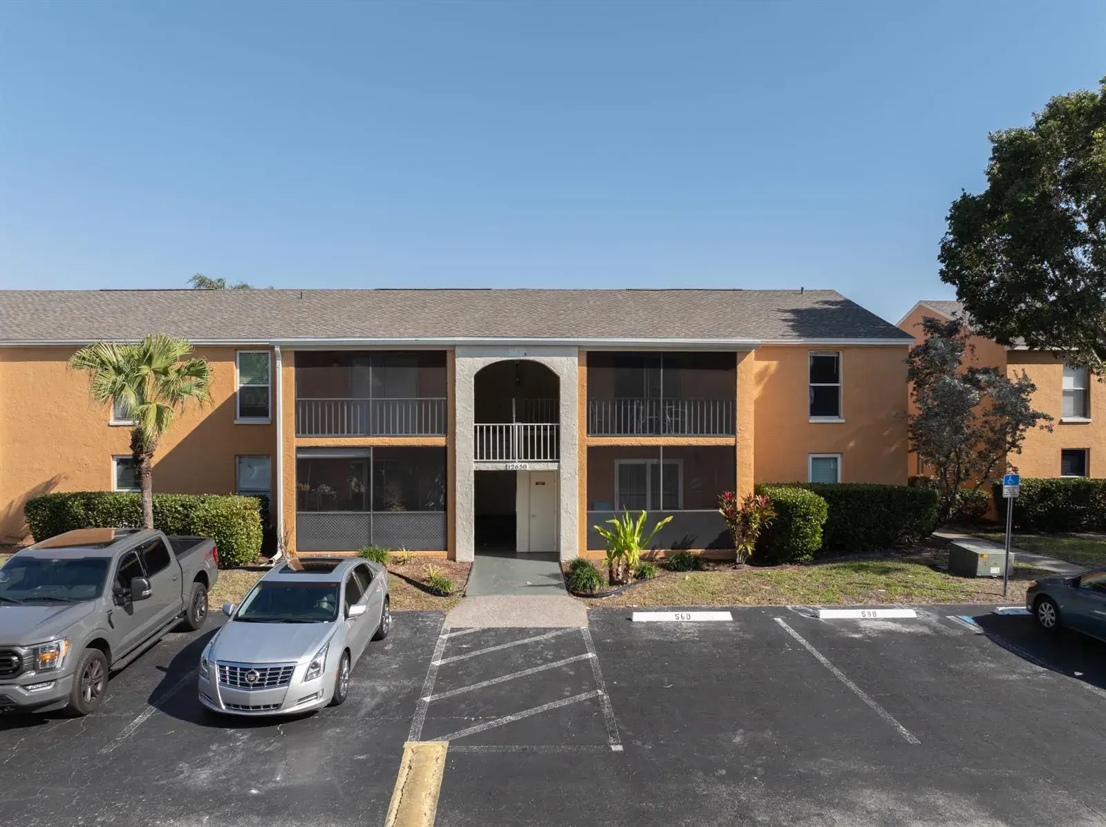 2 bedroom 2 bath Residential for sale at 12658 Kenwood Lane # D, Fort Myers FL 33907