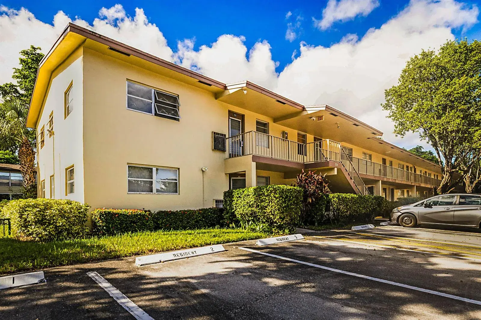 2 bedroom 2 bath Residential for sale at 441 NW 76th Avenue # 101, Margate FL 33063
