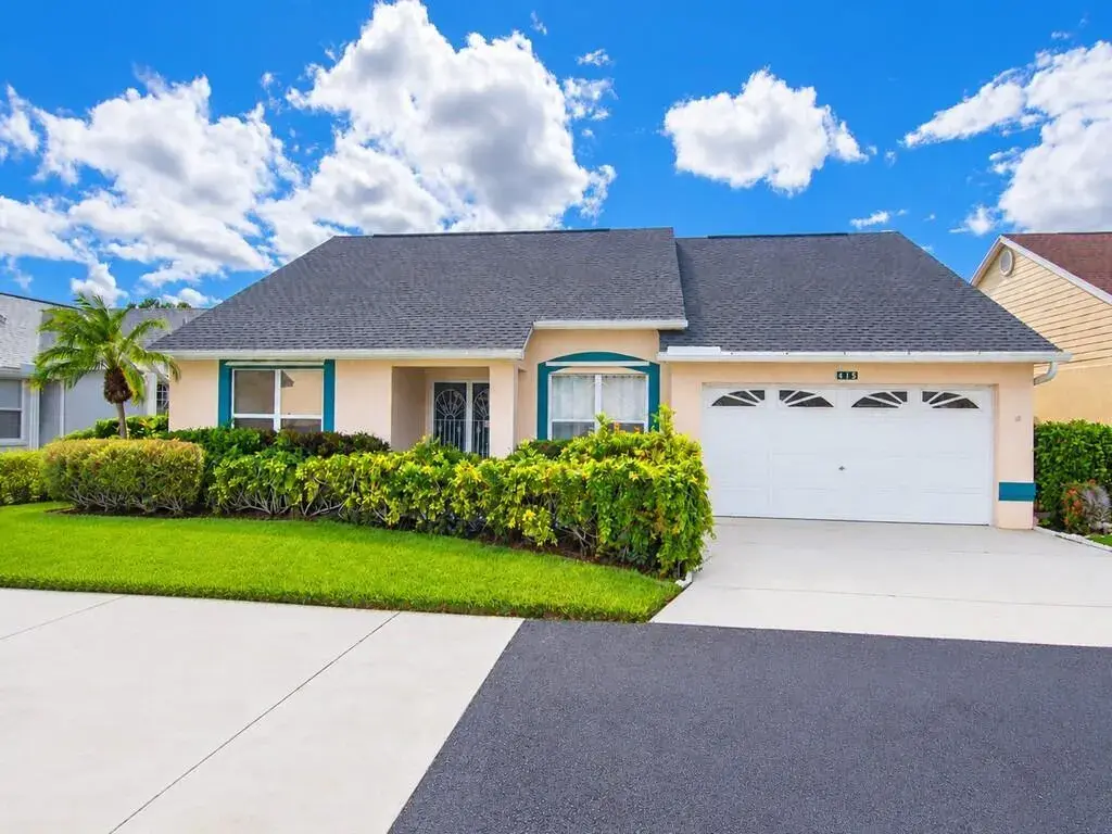 2 bedroom 2 bath Residential for sale at 415 NW Marsala Terrace, Port St. Lucie FL 34986