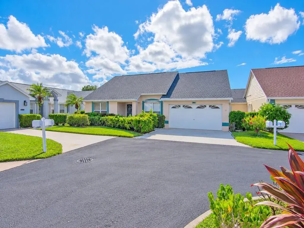 415 NW Marsala Terrace, Port St. Lucie FL 34986