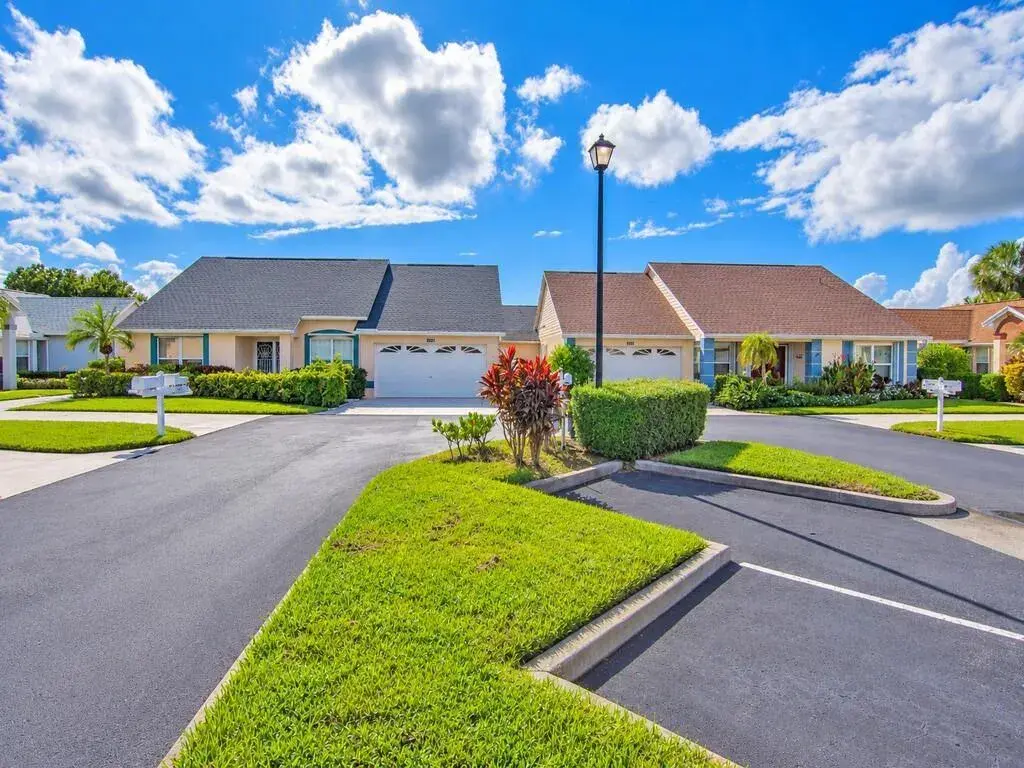 415 NW Marsala Terrace, Port St. Lucie FL 34986