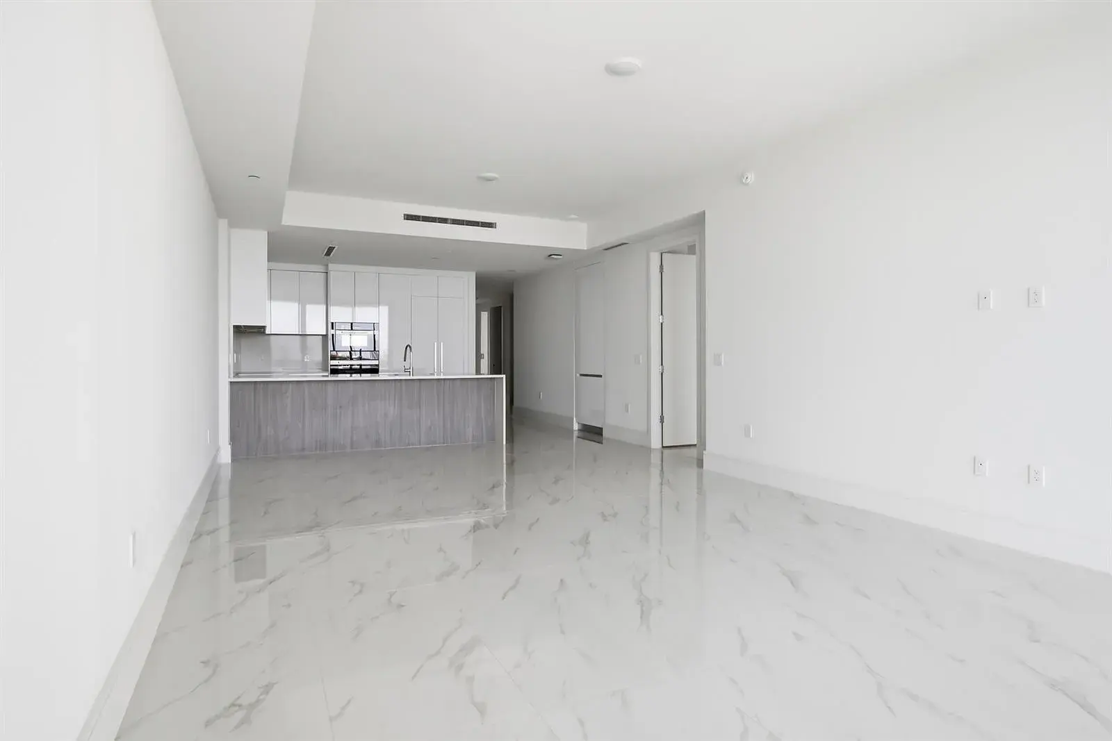 220 Lake Shore Drive # 804, Lake Park FL 33403