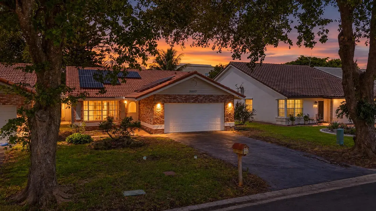 4 bedroom 2 bath Residential for sale at 2872 NW 95th Avenue, Coral Springs FL 33065