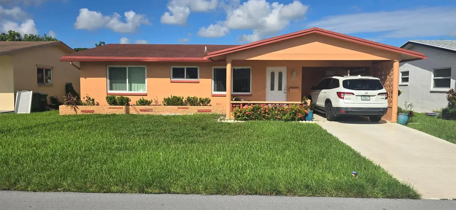 2 bedroom 2 bath Residential for sale at 5719 NW 64TH Way, Tamarac FL 33321