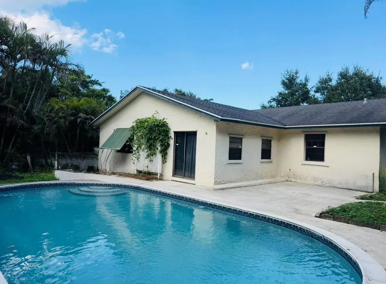 4 bedroom 2 bath Residential for sale at 1209 NW 8TH Street, Boynton Beach FL 33426