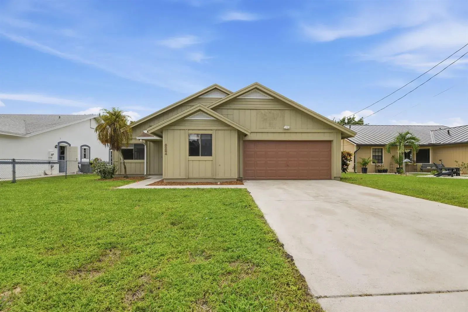 3 bedroom 2 bath Residential for sale at 6294 LESLIE Street, Jupiter FL 33458