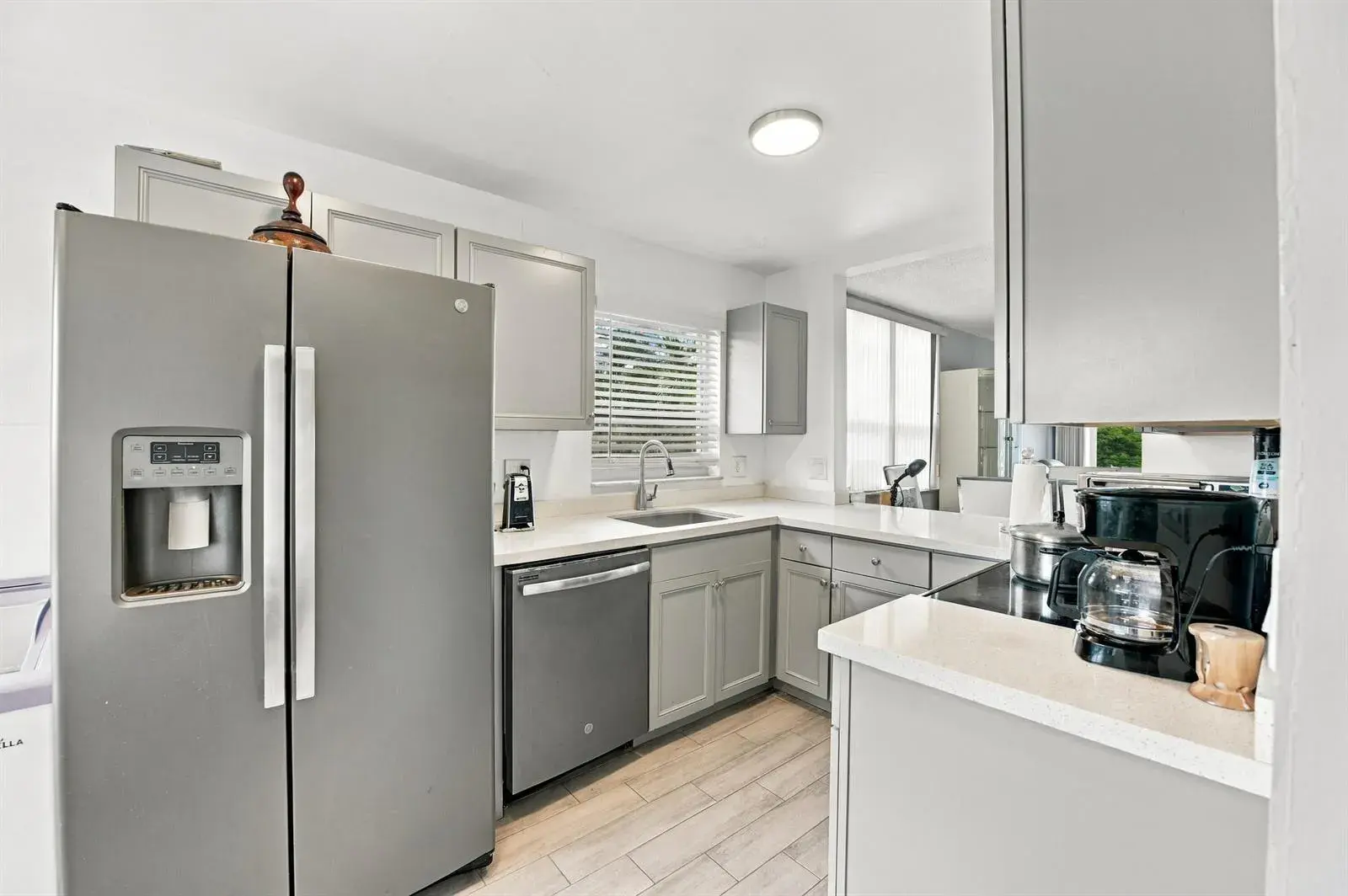 2 bedroom 2 bath Residential for sale at 5860 NW 64TH Avenue # 201, Tamarac FL 33319