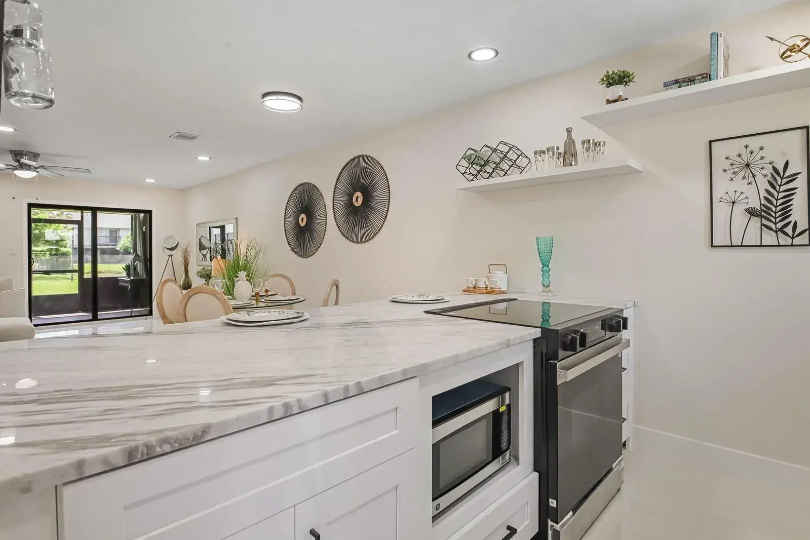 4605 Pier Drive, FL 33463
