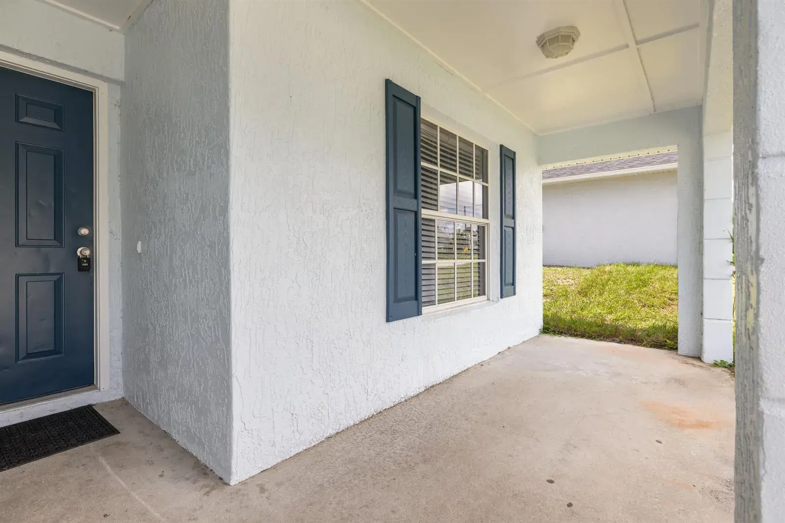 241 12TH Street SW, Vero Beach FL 32962
