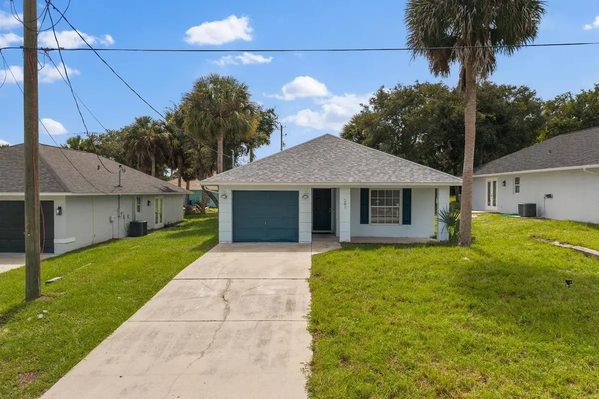 241 12TH Street SW, Vero Beach FL 32962
