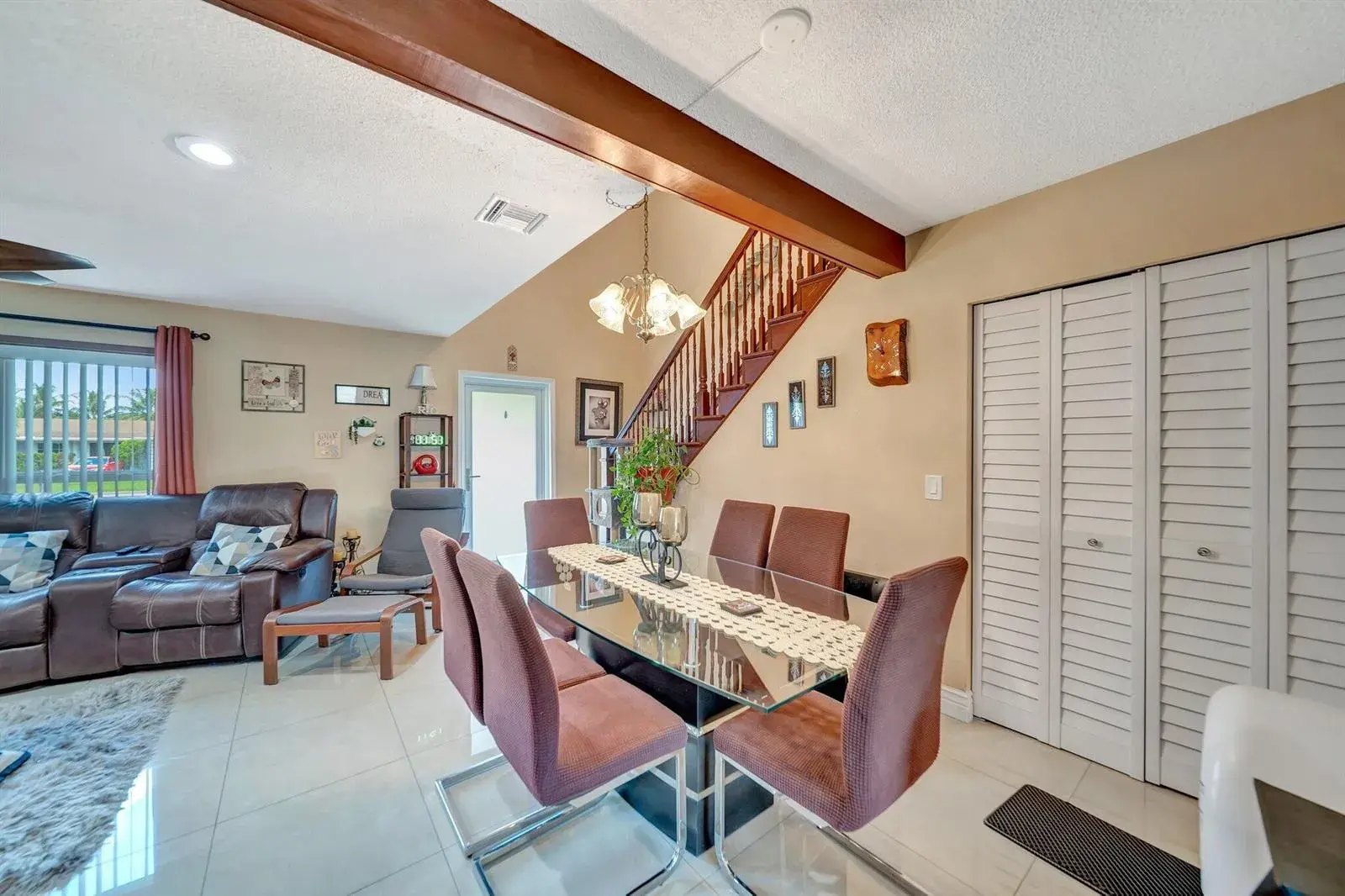 3 bedroom 2 bath Residential for sale at 6224 SW 7TH Street, Margate FL 33068