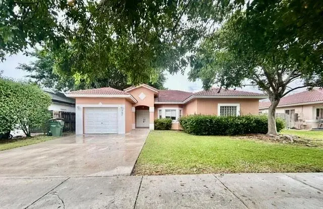 3 bedroom 2 bath Residential for sale at 707 SE 14TH Avenue, Homestead FL 33033