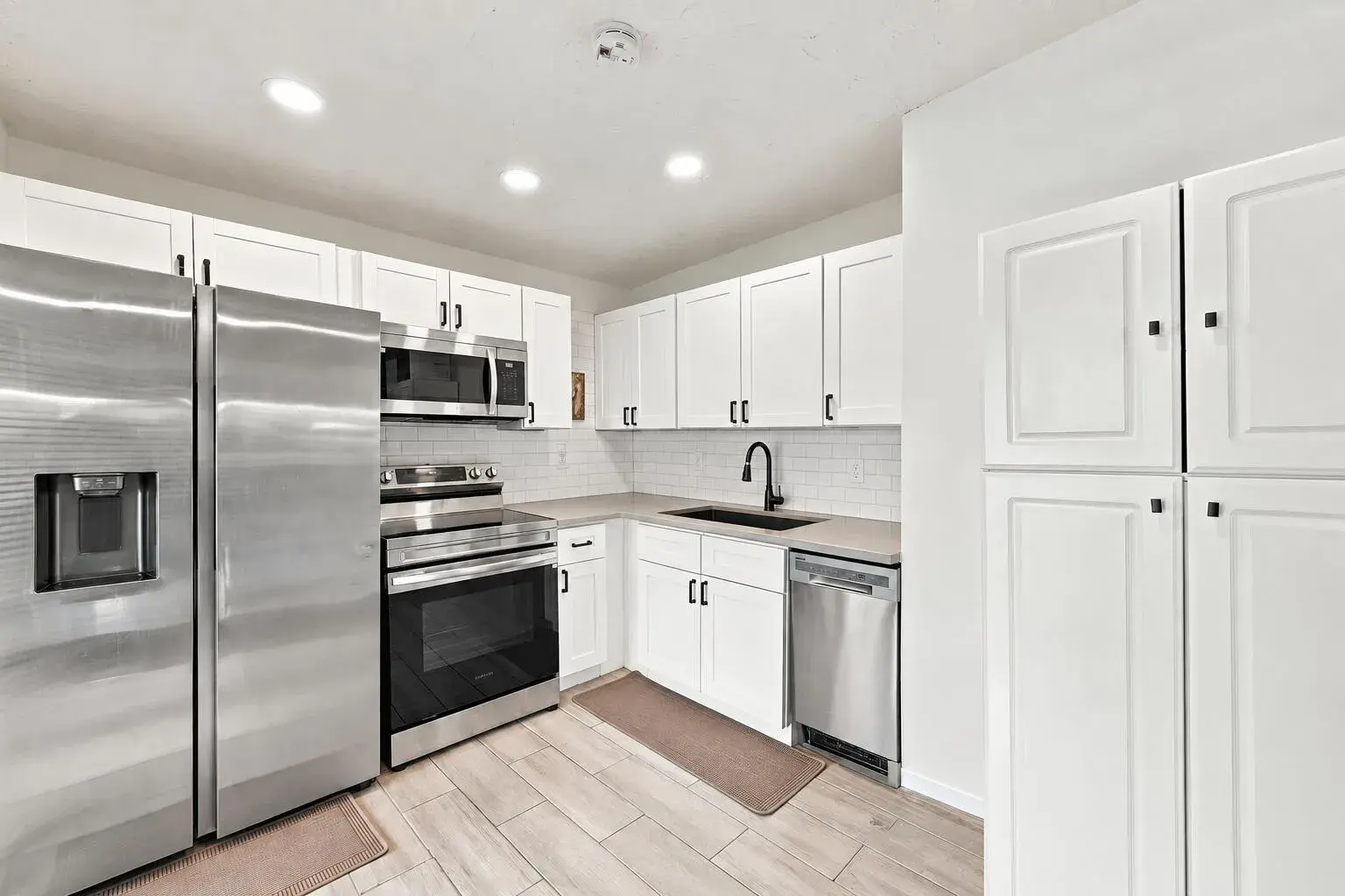 2775 NE 16TH Avenue, Pompano Beach FL 33064